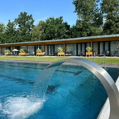 Villa Resort & Organic Spa - Zahajen Prodej Letni Sezony Ческе-Будеёвице Экстерьер фото